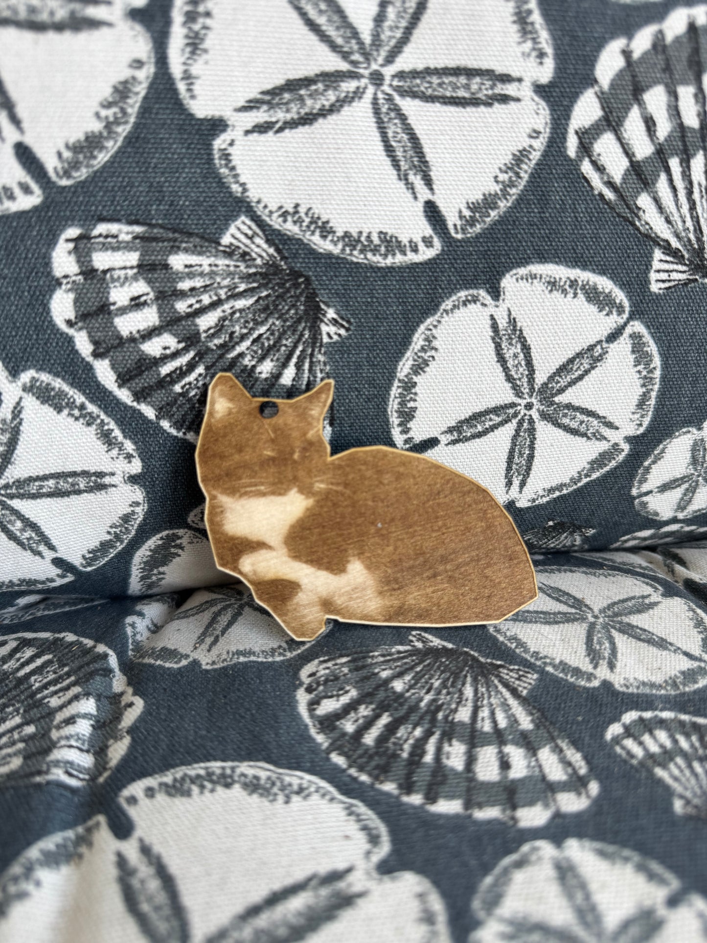 Personalized Laser Cut Wooden Pet Keychain – Custom Engraved Dog, Cat or Any Pet Memorial & Functional Keepsake Gift